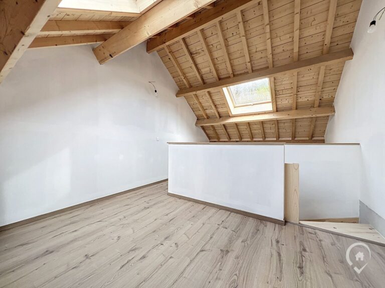 Condrogest - Maison totalement rénovée PEB A+ à vendre à Willerzie