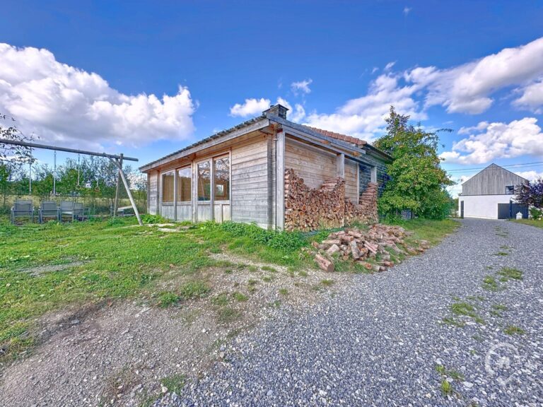 Condrogest - Ensemble immobilier sur 3,5 hectares à vendre à Serinchamps