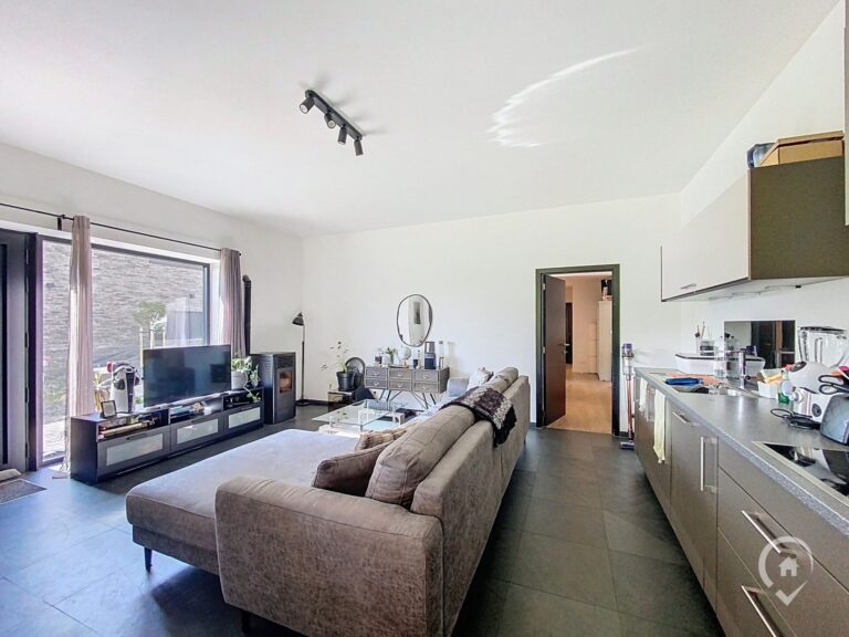 Condrogest - Bel appartement 2 chambres à louer