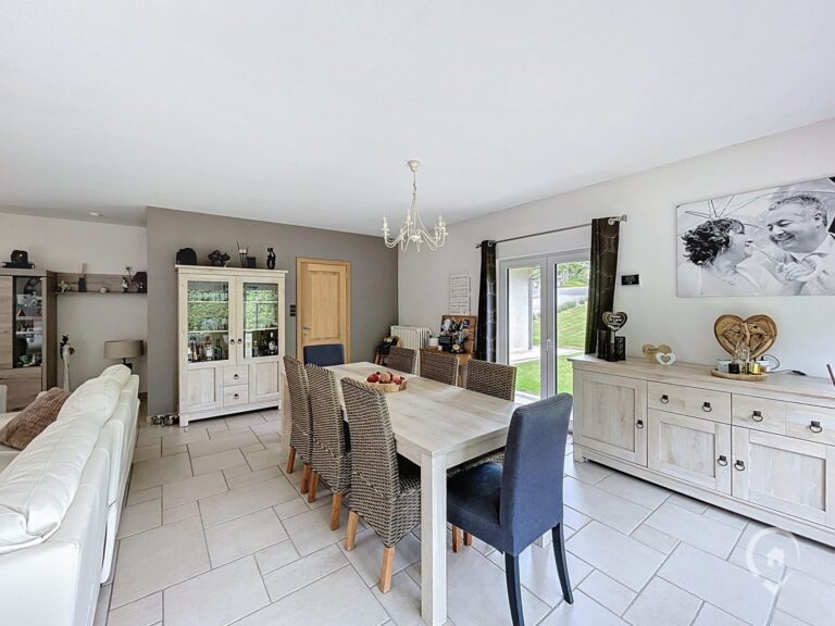 Condrogest - VENDU !!! Rare maison de plain-pied dans un quartier prisé