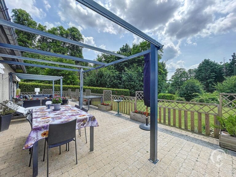 Condrogest - VENDU !!! Rare maison de plain-pied dans un quartier prisé