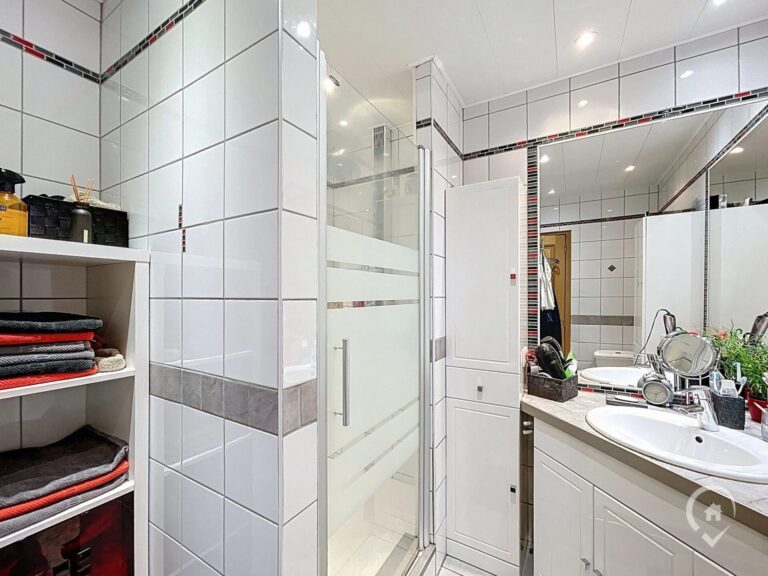 Condrogest - VENDU !!! Rare maison de plain-pied dans un quartier prisé