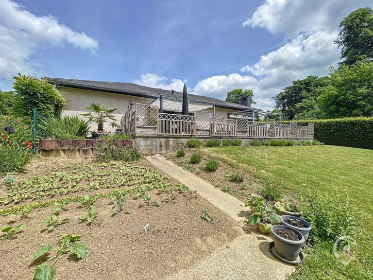 Condrogest - VENDU !!! Rare maison de plain-pied dans un quartier prisé