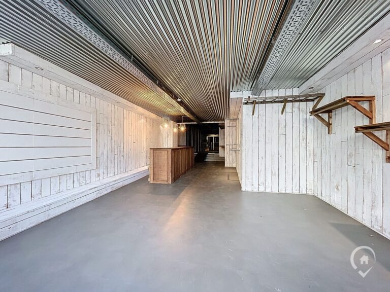 Condrogest - Immeuble à vendre au centre-ville de Ciney