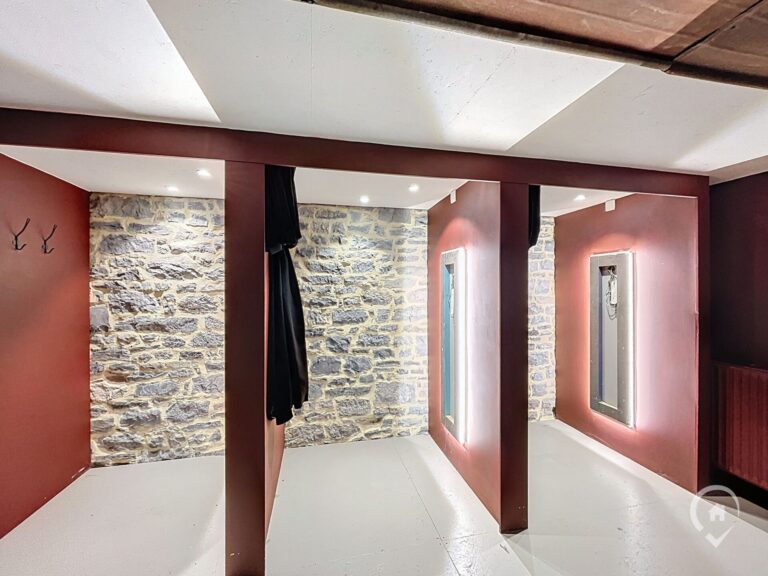 Condrogest - Immeuble à vendre au centre-ville de Ciney