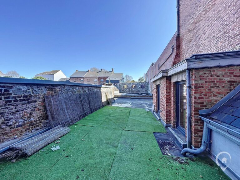 Condrogest - Immeuble à vendre au centre-ville de Ciney