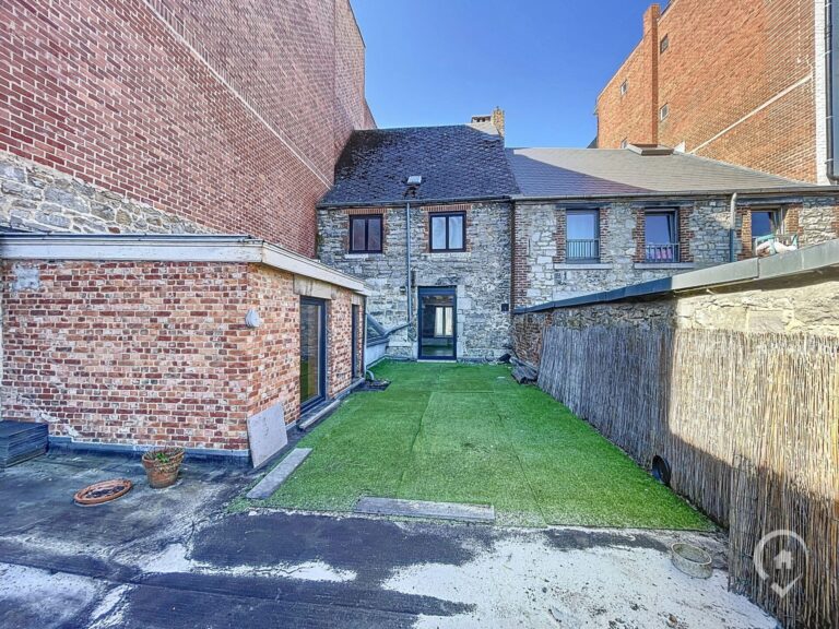 Condrogest - Immeuble à vendre au centre-ville de Ciney