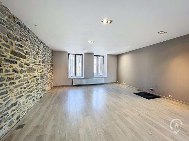 Condrogest - Immeuble à vendre au centre-ville de Ciney