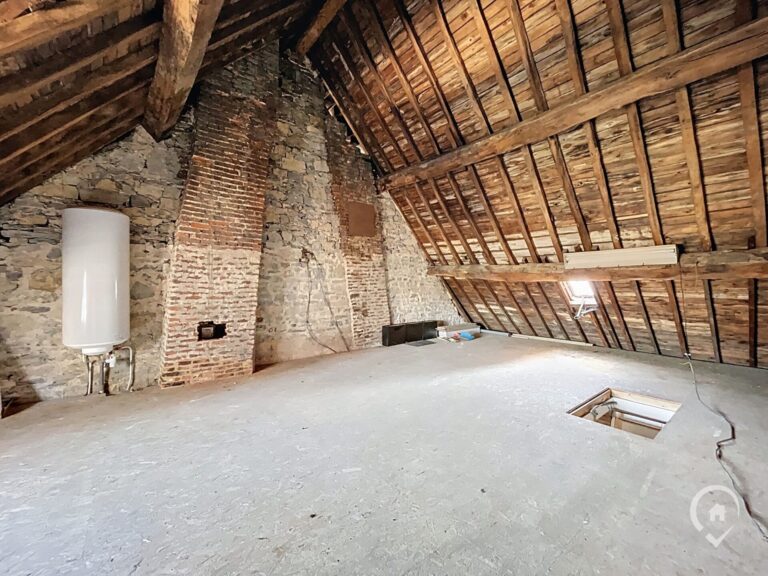 Condrogest - Immeuble à vendre au centre-ville de Ciney