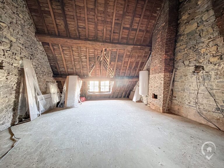 Condrogest - Immeuble à vendre au centre-ville de Ciney