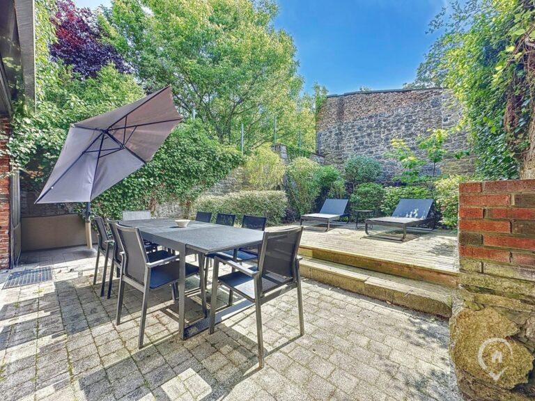 Condrogest - SOUS OPTION !!! Maison 4 façades 5 chambres à vendre à Marche-en-Famenne