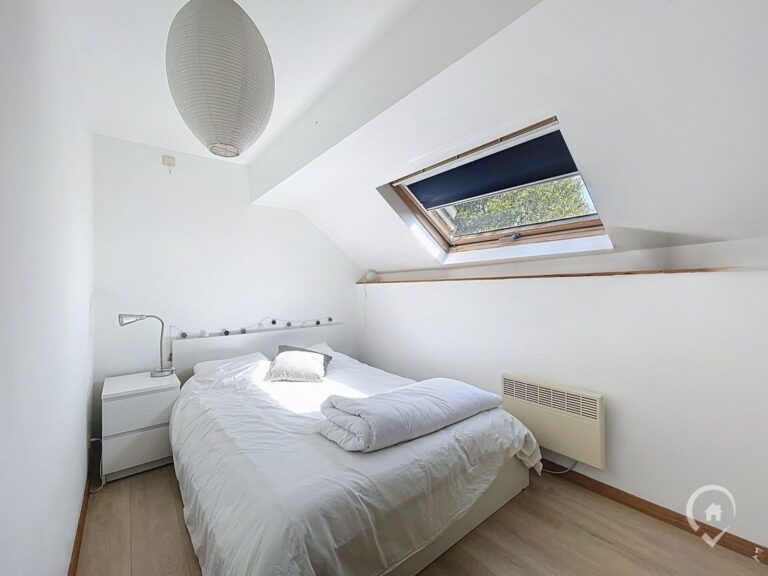 Condrogest - SOUS OPTION !!! Maison en pierre 3 chambres à vendre à Ohey