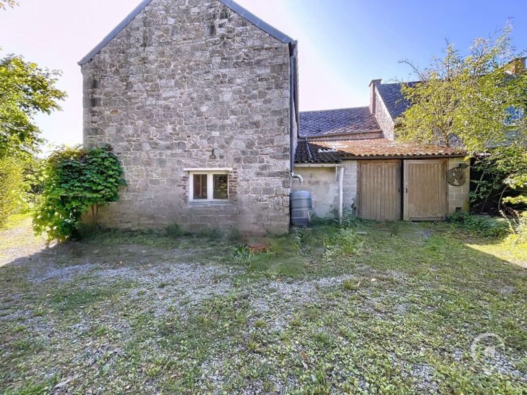 Condrogest - SOUS OPTION !!! Maison en pierre 3 chambres à vendre à Ohey