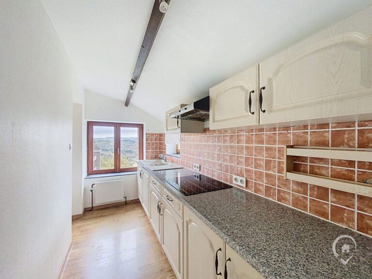 Condrogest - Maison 2 chambres à louer à Hastière