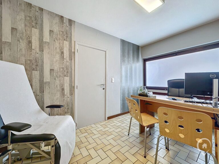 Condrogest - VENDU !!! Espace de bureau à vendre au centre de Marche-en-Famenne