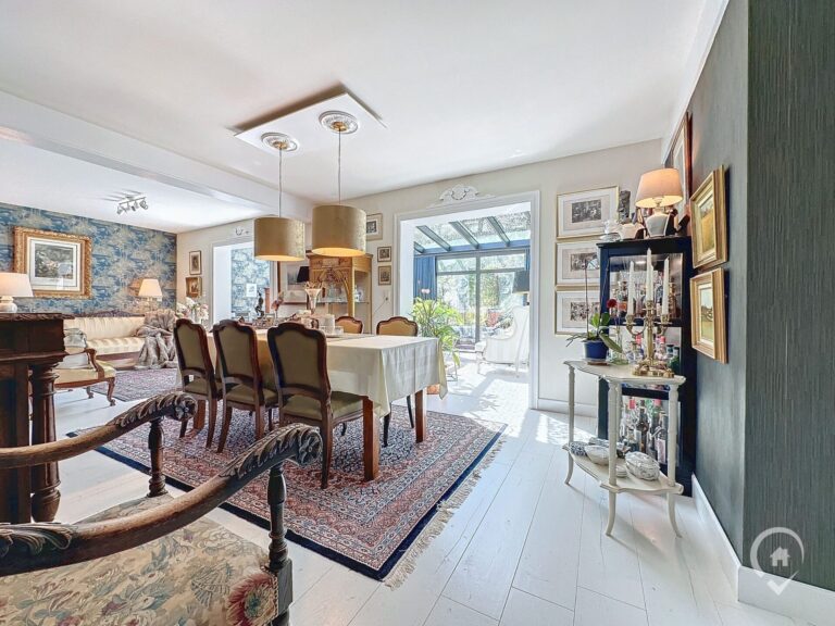 Condrogest - Villa à Naomé à vendre