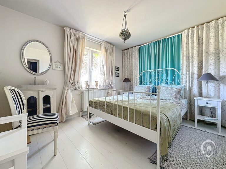 Condrogest - Villa à Naomé à vendre