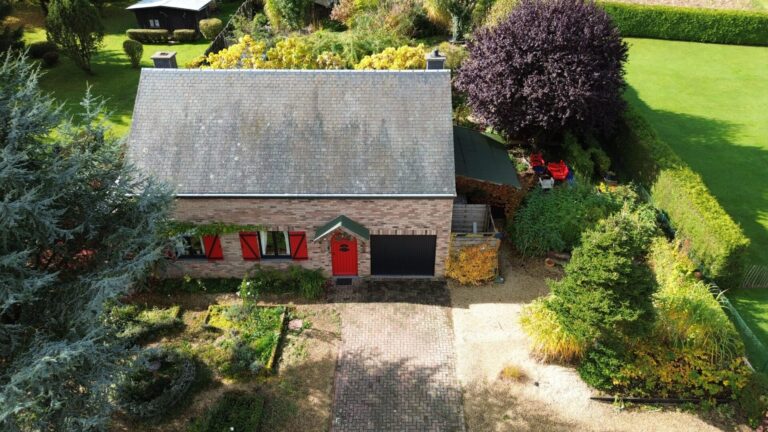 Condrogest - Villa à Naomé à vendre