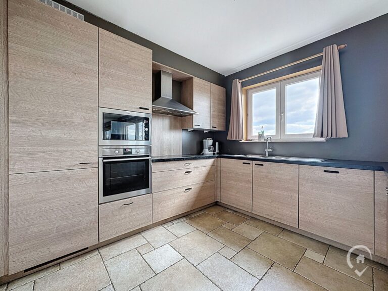 Condrogest - Villa 7 chambres à vendre à Inzemont - Hastière