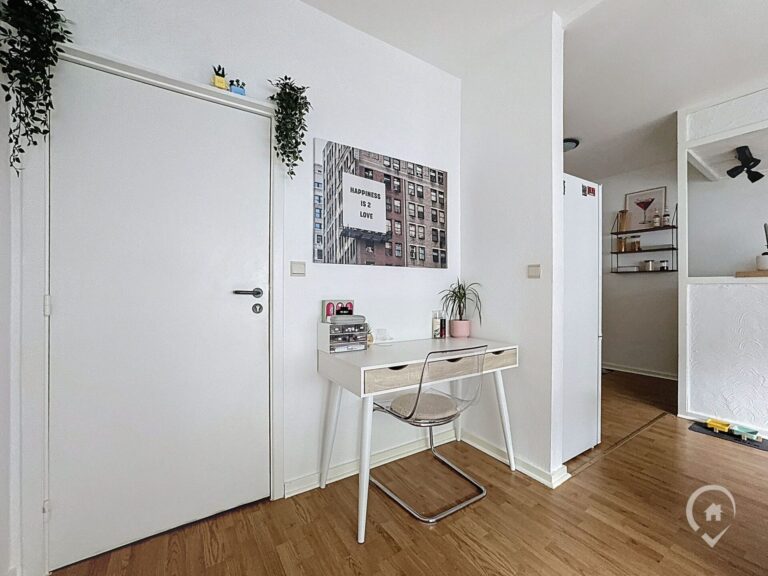 Condrogest - Appartement de 85m² à vendre  au centre de Dinant
