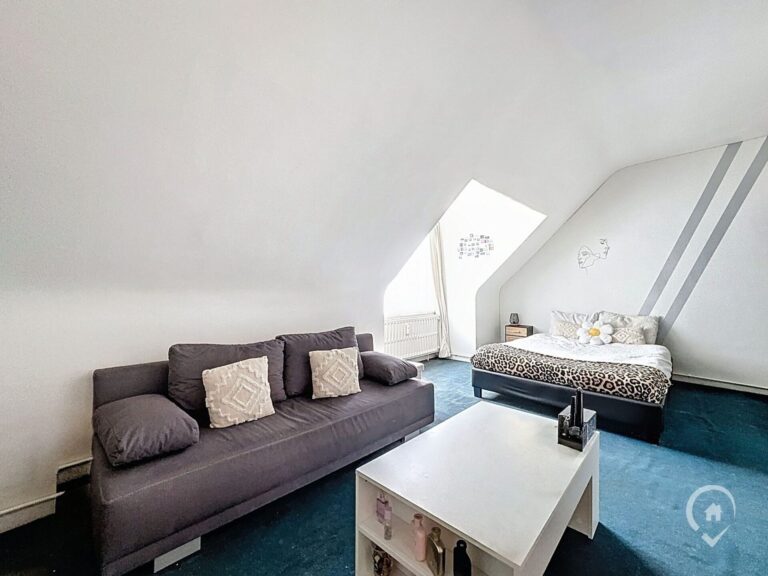 Condrogest - Appartement de 85m² à vendre  au centre de Dinant