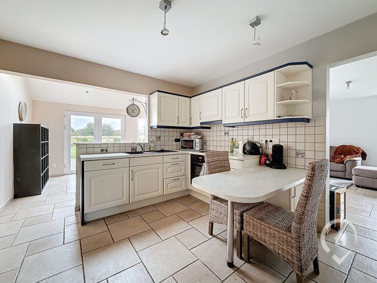 Condrogest - Spacieuse et lumineuse villa à Mesnil-Saint-Blaise