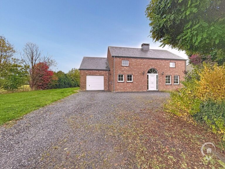 Condrogest - Spacieuse et lumineuse villa à Mesnil-Saint-Blaise