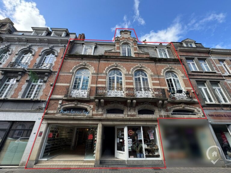 Condrogest - Immeuble de rapport 6 unités à vendre à Dinant