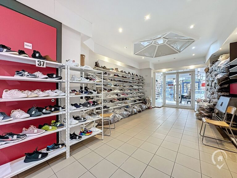 Condrogest - Immeuble de rapport 6 unités à vendre à Dinant