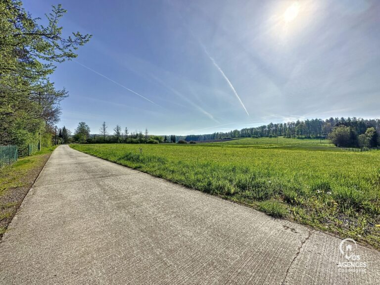 Condrogest - OPTION - Superbe terrain à vendre à Erezée