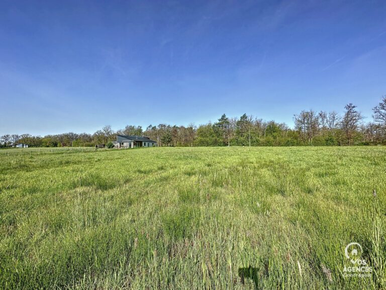 Condrogest - OPTION - Superbe terrain à vendre à Erezée