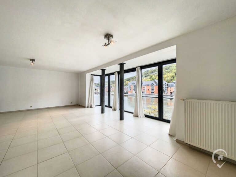 Condrogest - Appartement bord de Meuse 2 chambes à louer à Dinant