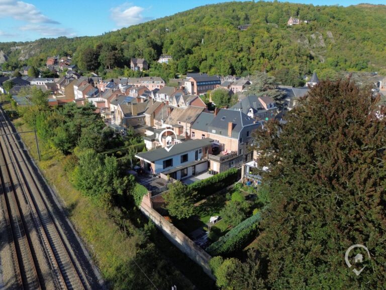 Condrogest - Maison 3 chambres rénovée intérieurement, à vendre à Yvoir