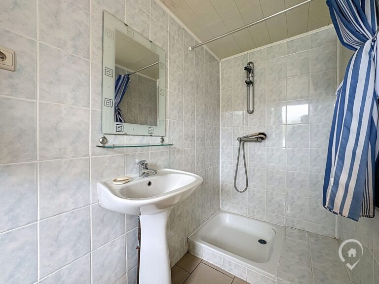 Condrogest - Maison 3 chambres avec jardin et garage à vendre à Anseremme