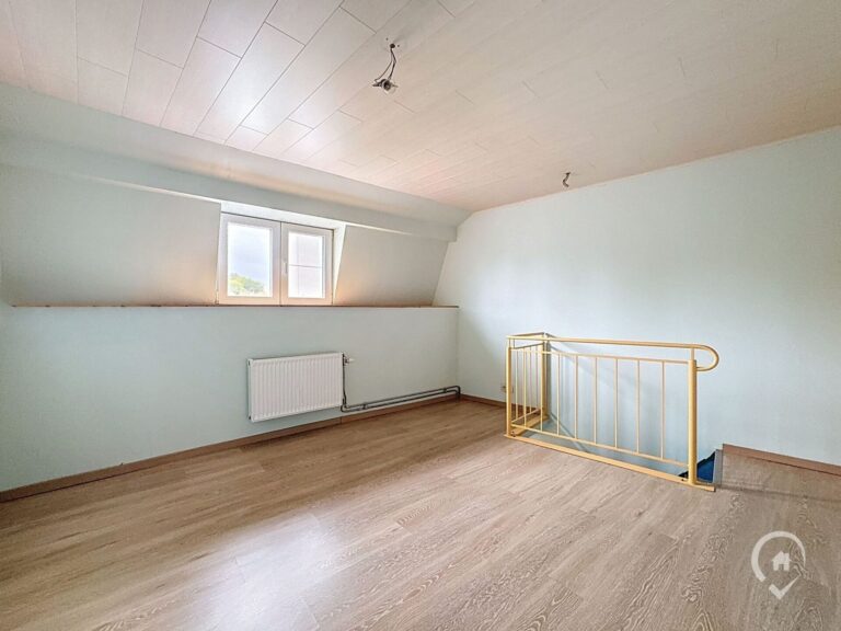 Condrogest - Maison 3 chambres avec jardin et garage à vendre à Anseremme