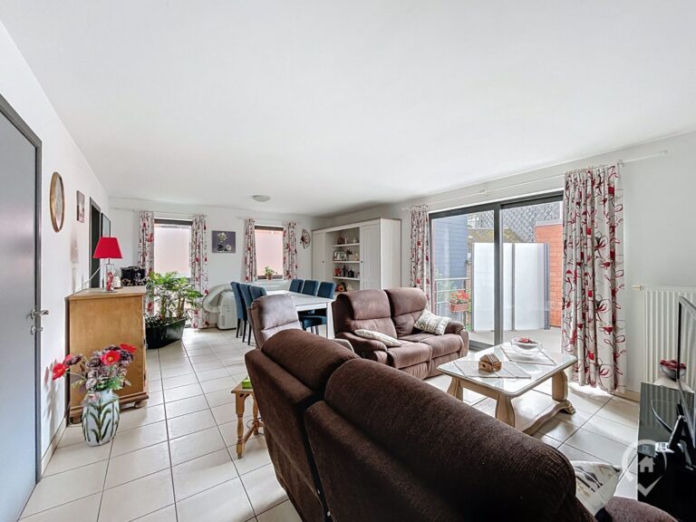 Condrogest - SOUS OPTION !!! Appartement 2 chambres avec terrasse à vendre à Ciney