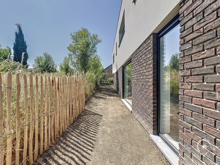 Condrogest - Maison moderne PEB A 4 chambres à vendre à Wanlin