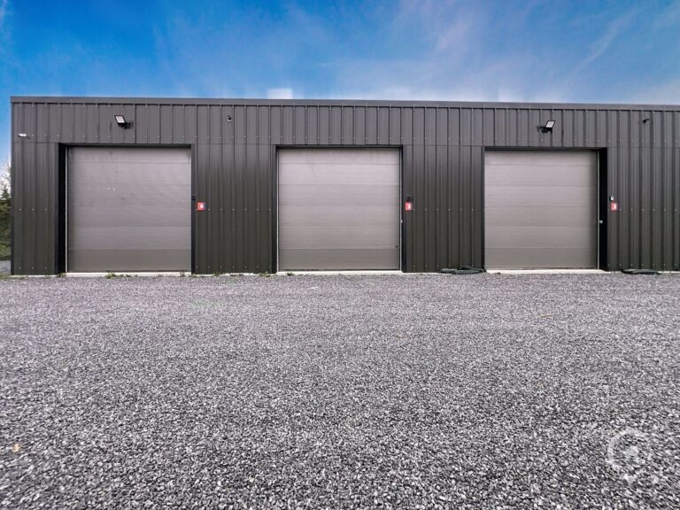 Condrogest - Entrepôt sécurisé à louer dans le zoning d'Achêne