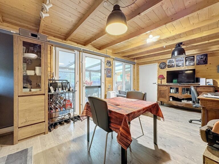 Condrogest - Chalet de 2022, 2 chambres à vendre à Hastière