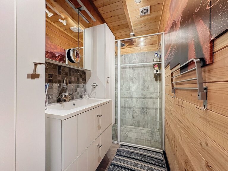 Condrogest - Chalet de 2022, 2 chambres à vendre à Hastière