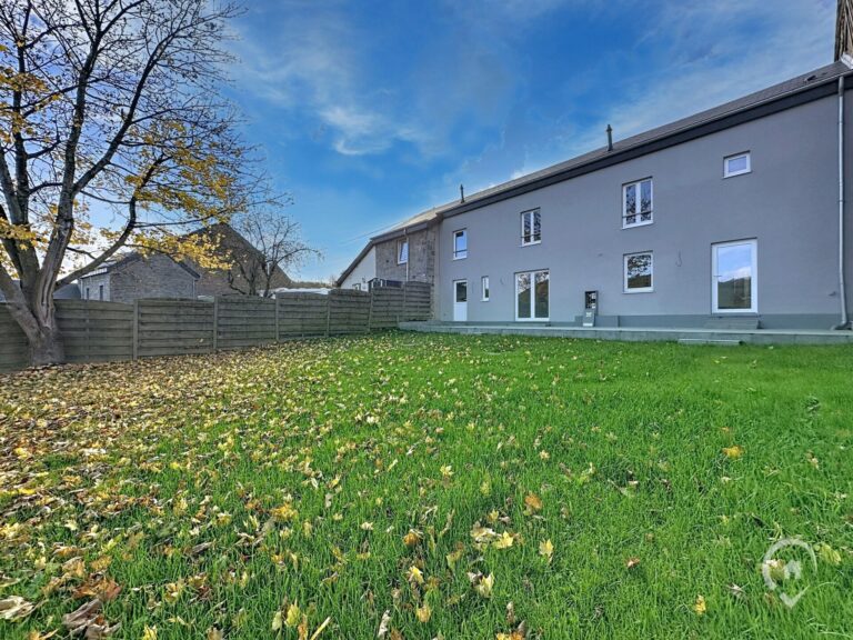 Condrogest - Double habitation rénovée à vendre à Forrières