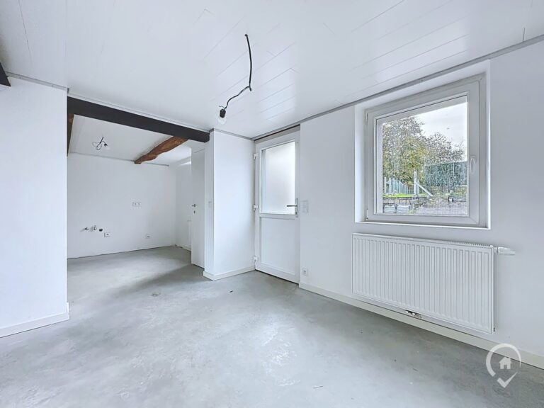 Condrogest - Double habitation rénovée à vendre à Forrières