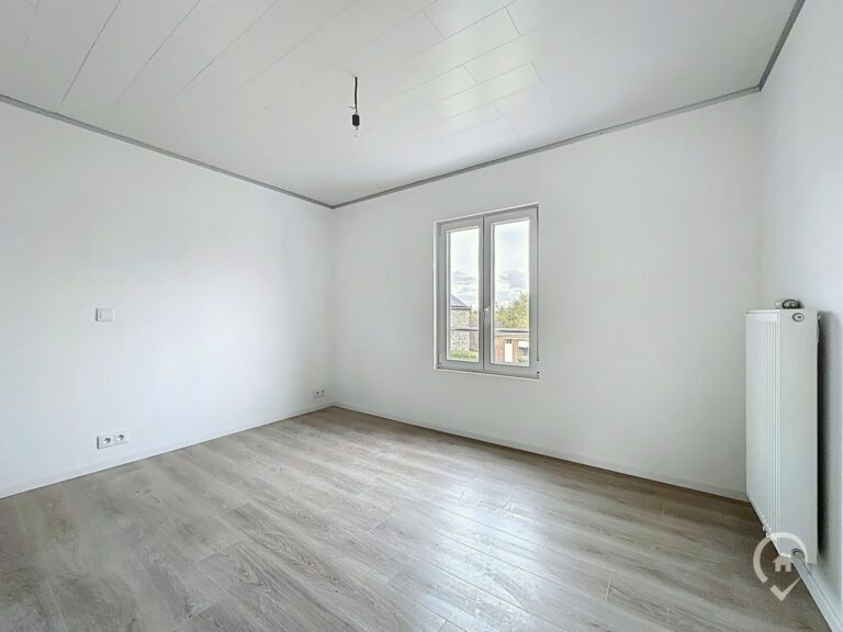 Condrogest - Double habitation rénovée à vendre à Forrières