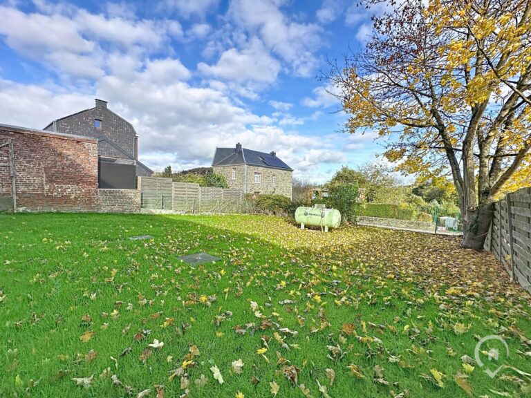 Condrogest - Double habitation rénovée à vendre à Forrières