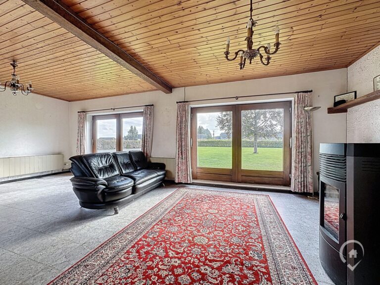 Condrogest - Villa et dépendances  à vendre sur une parcelle de 36 ares