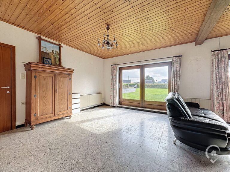 Condrogest - Villa et dépendances  à vendre sur une parcelle de 36 ares