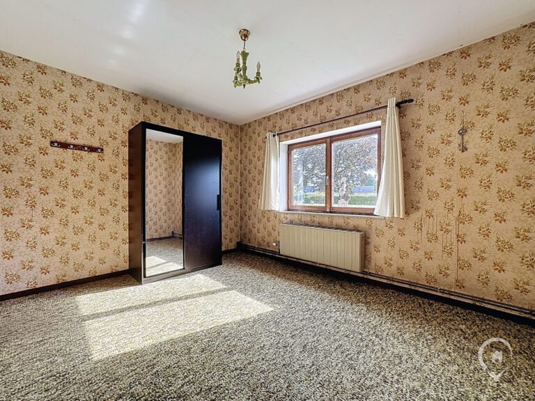 Condrogest - Villa et dépendances  à vendre sur une parcelle de 36 ares