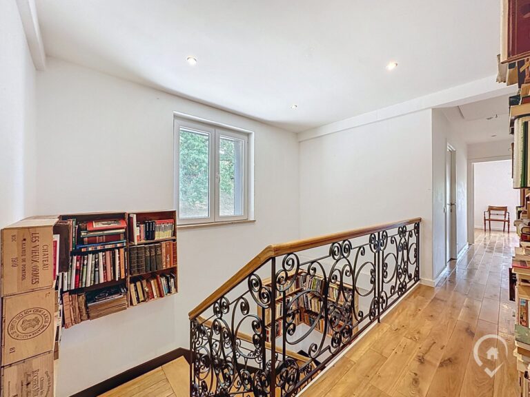 Condrogest - Superbe propriété sur + de 1HA 27A avec vue unique à Hamoir