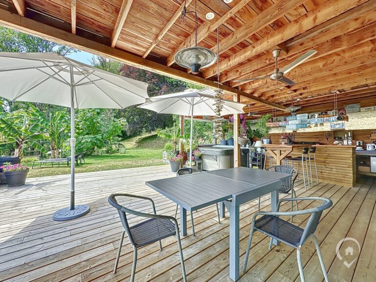 Condrogest - Superbe propriété sur + de 1HA 27A avec vue unique à Hamoir