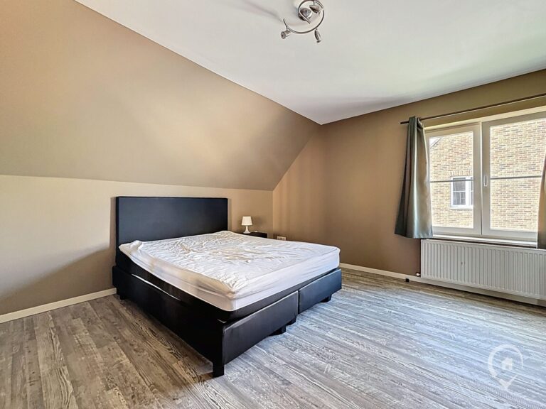 Condrogest - OPTION Villa 7 chambres avec vue à vendre à Hastière